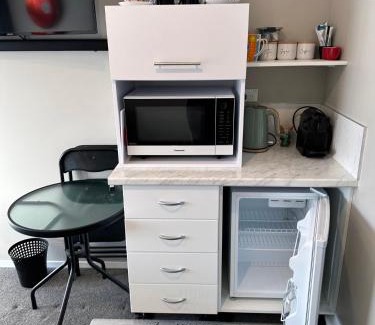 Hamilton Apartment | The Studio Haven