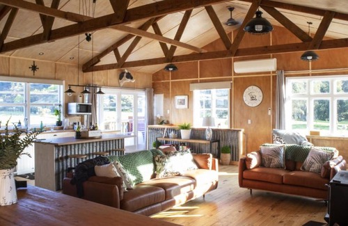 Palliser Bay House | The Woolshed - Ocean Beach Holiday Home