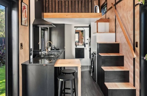 Whangarei House | Tiny Zen Escape w Sauna and Plunge