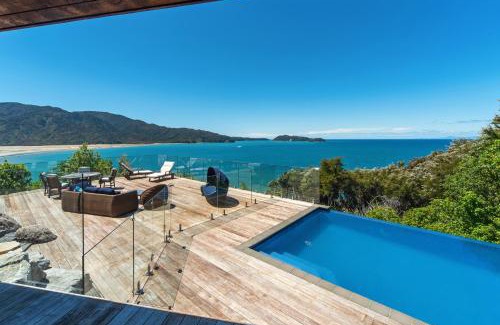 Ngaio Bay Villa | Tokongawa Retreat