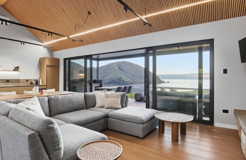 Nelson Region House | Totara Cottage Pepin Island