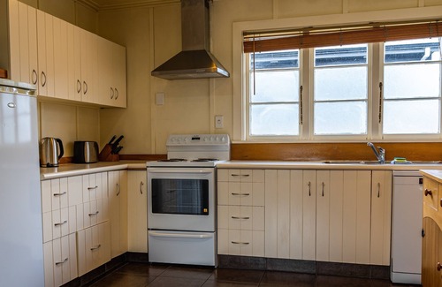 Wanaka House | Townside Treat – Wanaka Holiday Home