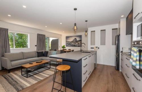 Lynmore House | Tree Walk Townhouse