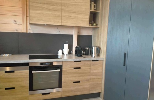 Parapara House | Treetops Lookout - ocean views