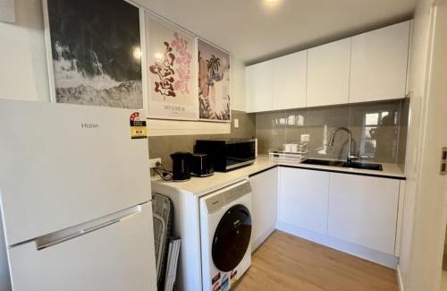 Queenstown Apartment | Unit With Kitchenette