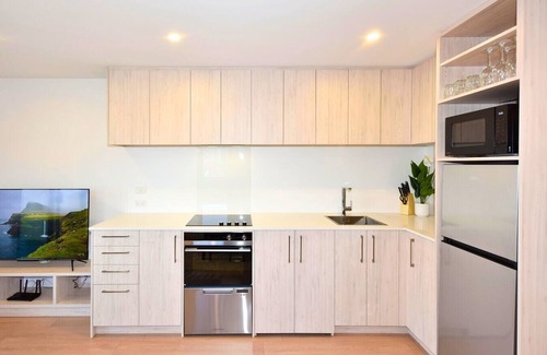 Christchurch City Centre Apartment | Urban Haven on Moorhouse Avenue