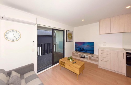 Christchurch City Centre Apartment | Urban Haven on Moorhouse Avenue
