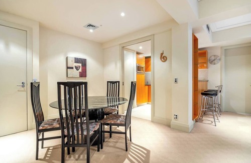 Auckland Central Business District Condo | Viaduct Harbour: Balcony Views