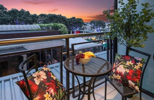 Auckland Central Business District Apartment | Viaduct Royale - Quays