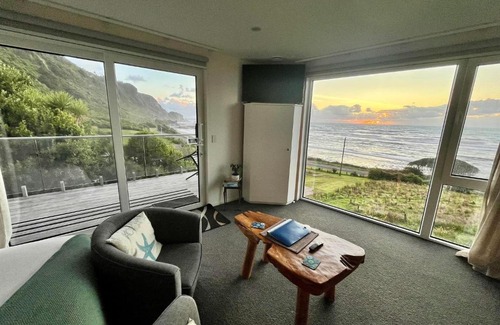 Barrytown Bed & Breakfast | View With A Room NZ - Boutique Beachfront Accommodation on the Great Coast Road