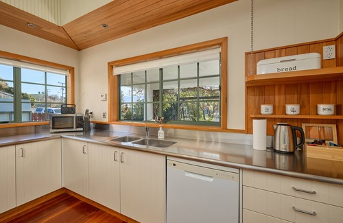Kaikoura House | Villa | Family Friendly | Classic Charm - KK4769