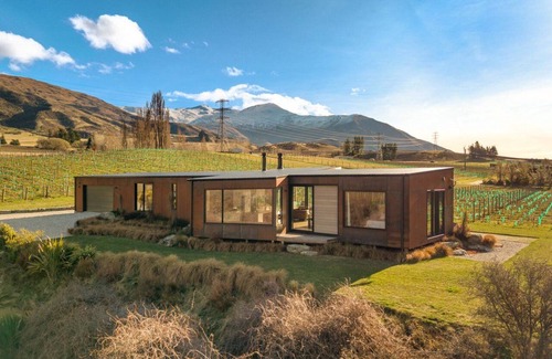 Gibbston Villa | Vineyard Views