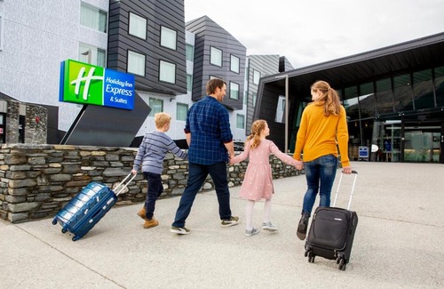 Queenstown City Centre Hotel | voco Queenstown by IHG