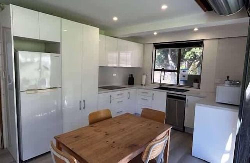 Waiheke Island House | Waiheke Waters Edge | Stay Waiheke