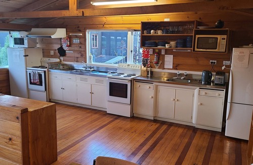 National Park Village Cabin | Waimarino Adventure Lodge - Great for Large groups.