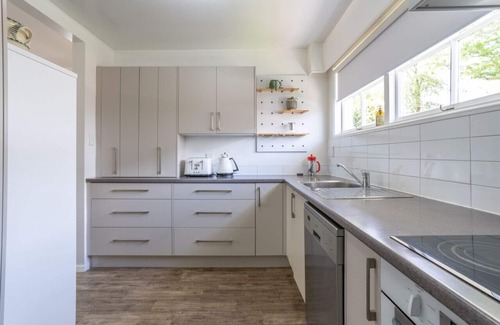 Merivale House | Wairarapa Cottage Merivale