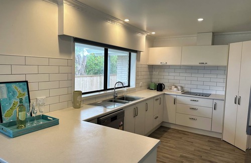 Tairua House | Walk Everywhere Central Tairua
