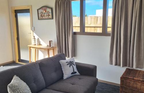 Doubtless Bay House | Walk to the beach