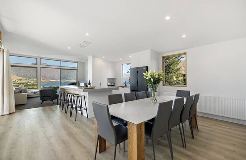 Fernhill House | Whakata on Whitbourn