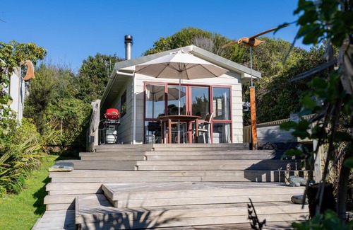 Omaui House | Whare Manu Boutique Cottage