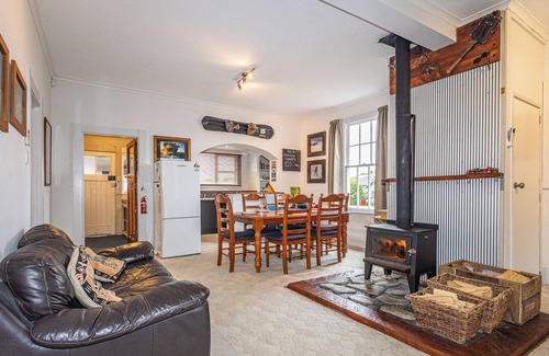 Ohakune House | Willow Lodge - Ohakune Holiday Home
