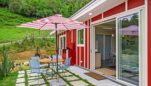 2 Bedroom Eco Cottage - Waikanae
