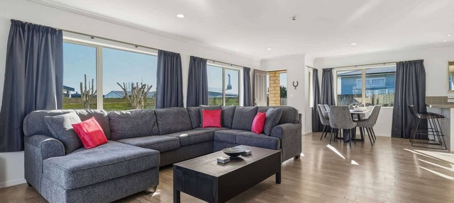 25A Hideaway - 3 Bed, 2 Bath with Deck & BBQ