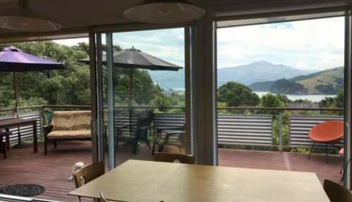 Akaroa Sunshine Views and Spa Pool !