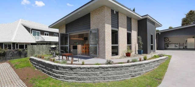 All Good - MTB Base, Bike Wash, Sleeps 4