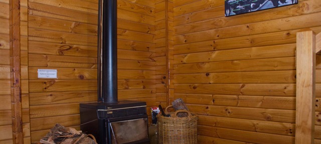 ALPINE ON OREGON, pet friendly, with a garden in Hanmer Springs