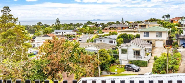 Amazing Family Location with Sea Views