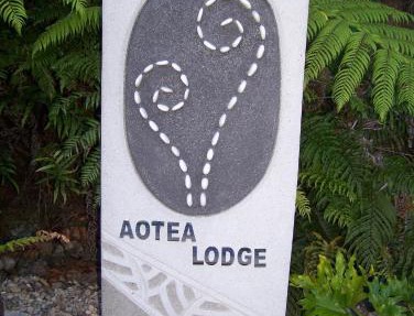 Aotea Lodge Escape Packages