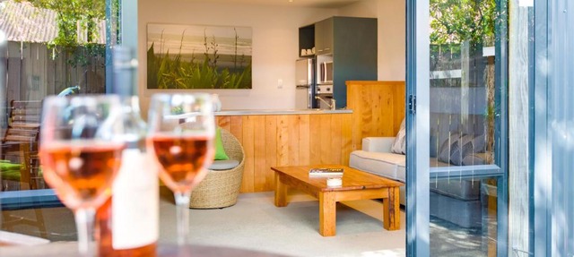 Apartment 11 Havelock North Village with Parking & Courtyard