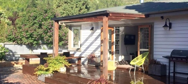 Arrowtown Gem - Pet Friendly Arrowtown Cottage.