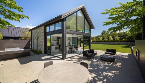 Arrowtown Luxury Estate - The Cottage