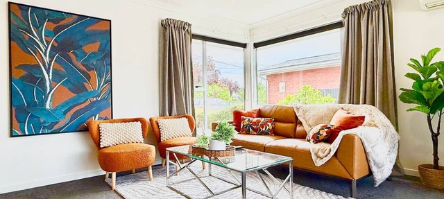Avonhead family home with garden and parking in Christchurch