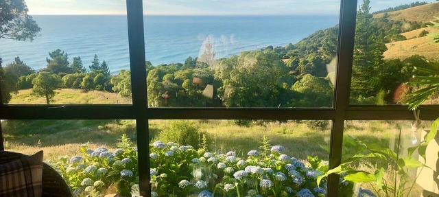 Bang for your buck, Sanctuary, Sea & Starry nights, 5 minutes from Gore Bay!