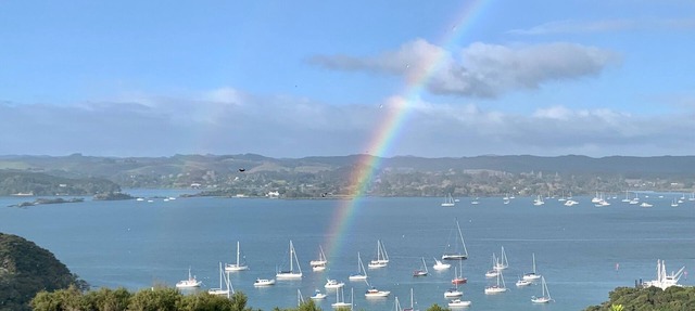 Bay of Islands, gorgeous view and home. Stunning home overlooking Kerikeri Inlet