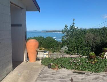 Beach Escape with Stunning Ocean Views & Sunsets