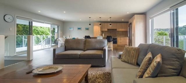 Beachside Bliss - One Bedroom Apartment