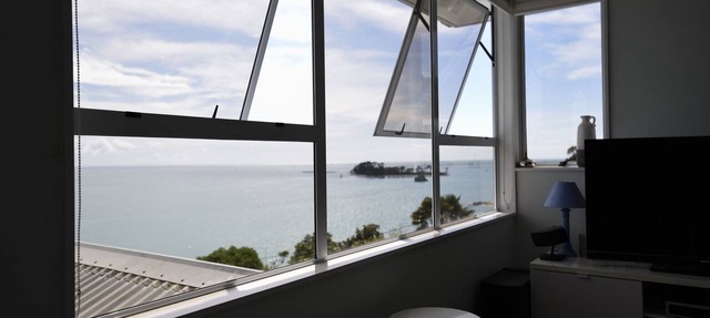 Bisley Beach Apartment - 3 mins walk to Tahunanui Beach