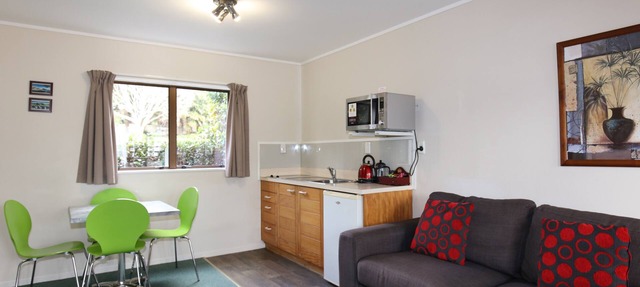 Bk's Counties Motor Lodge