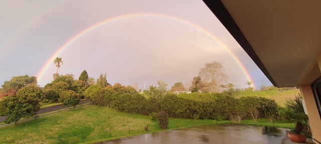 Boutique Kerikeri Bed & Breakfast (no kitchen) 5 minutes walk to town.