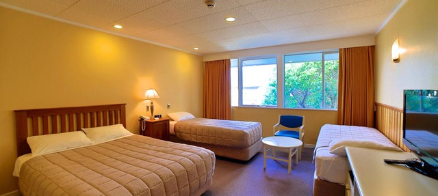 Brentwood Hotel