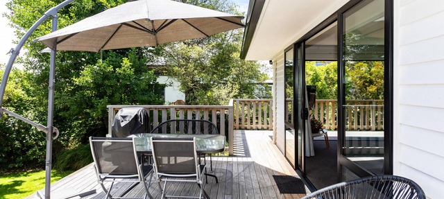 Brookside - Spacious, modern home in Ilam