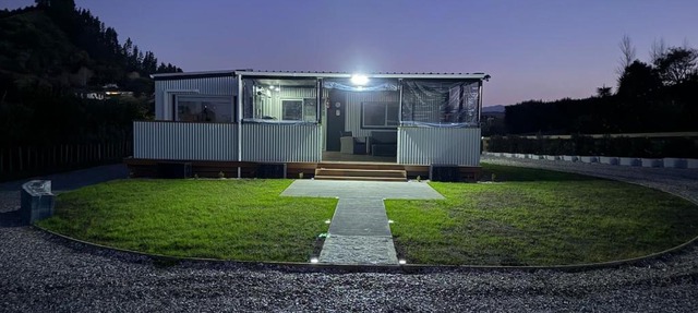 Bush & Tide Cabin