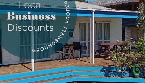 Calypso Cottage, Bright bach, Water view