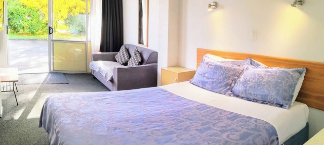 Cambrian Lodge Motel