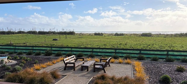 Carters Beach Escape
