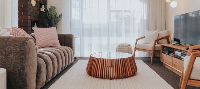 Casablanca Cove : A stylish, lakeside Rotorua retreat